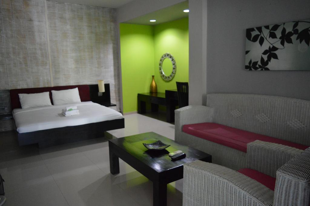 Marinos Place Legian Dış mekan fotoğraf