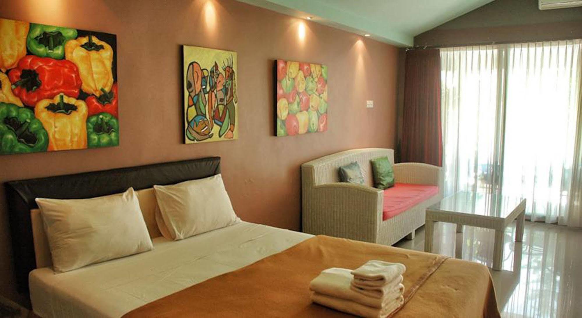 Marinos Place Legian Dış mekan fotoğraf